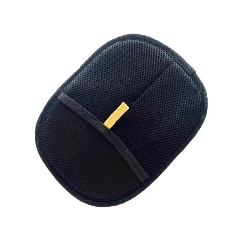 Kojuu's Lint Remover Glove